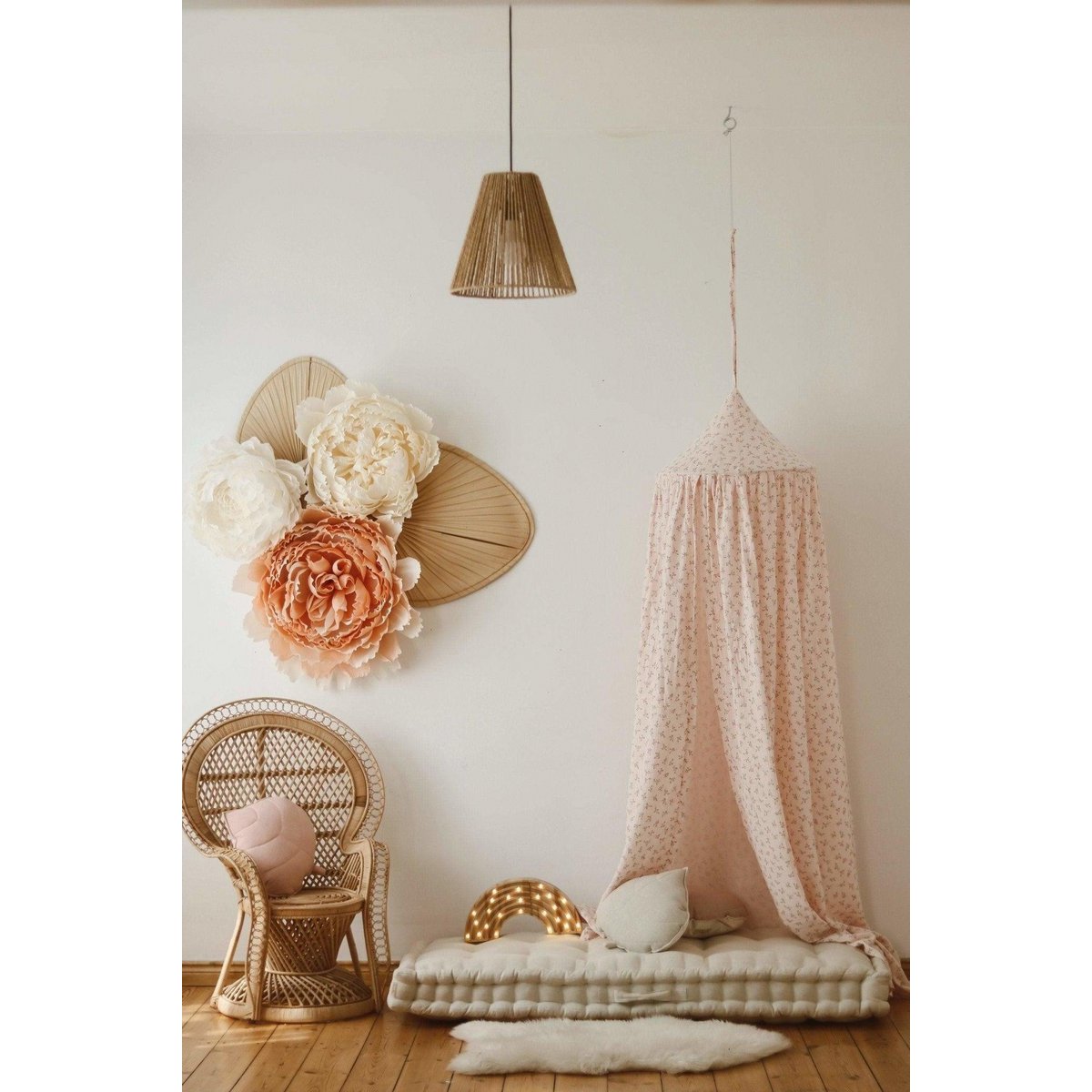 Klamboel met "kleine bloemen"