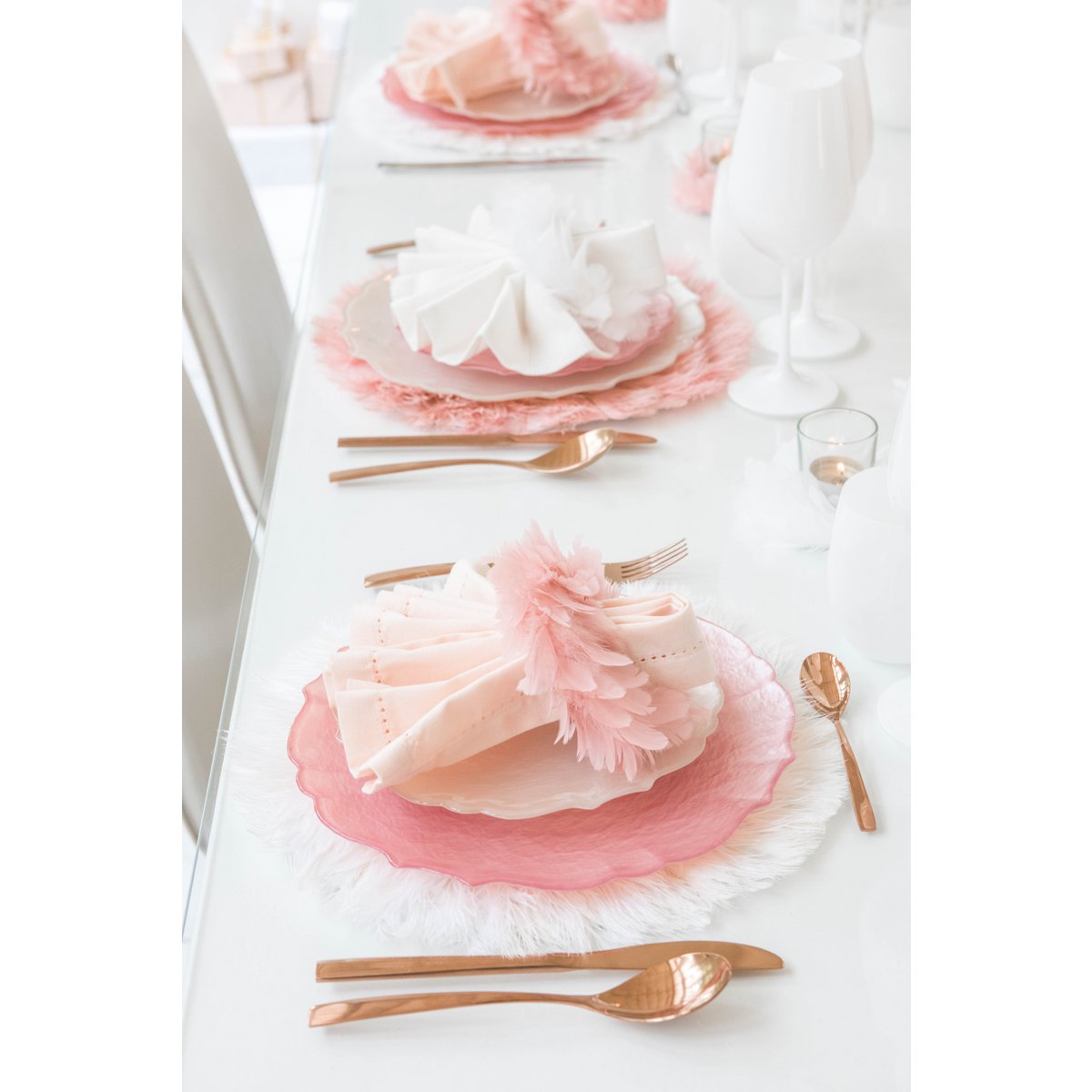 24 DELIGE KOPER SET