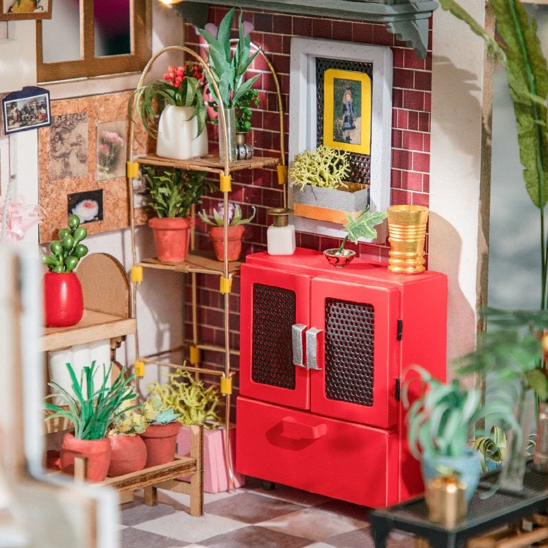 DIY Huisje Emily's Flower Shop, Robotime, DG145, 22x19x21cm